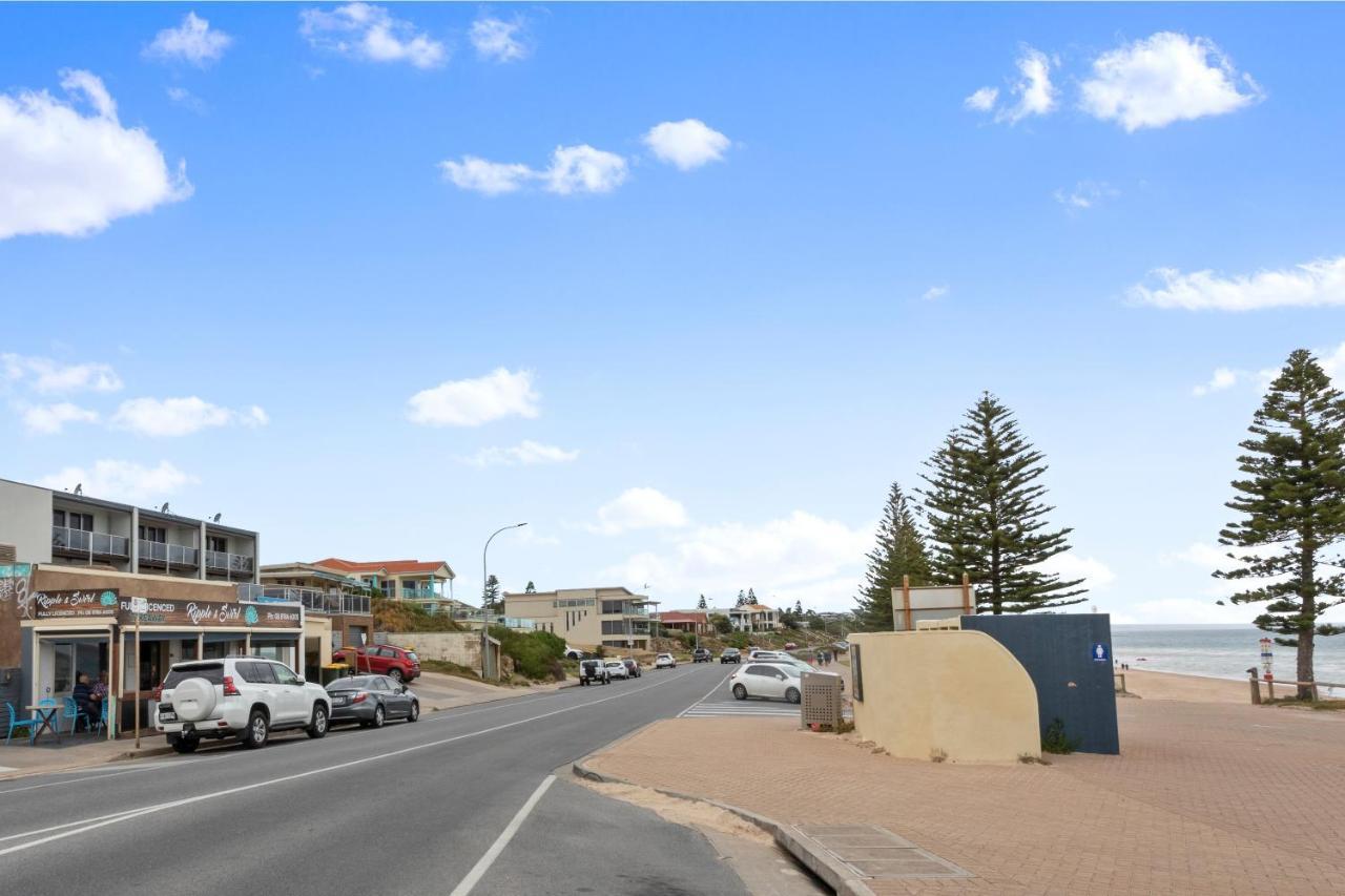 Beachside Escape On The Esplanade Christies Beach Exterior photo